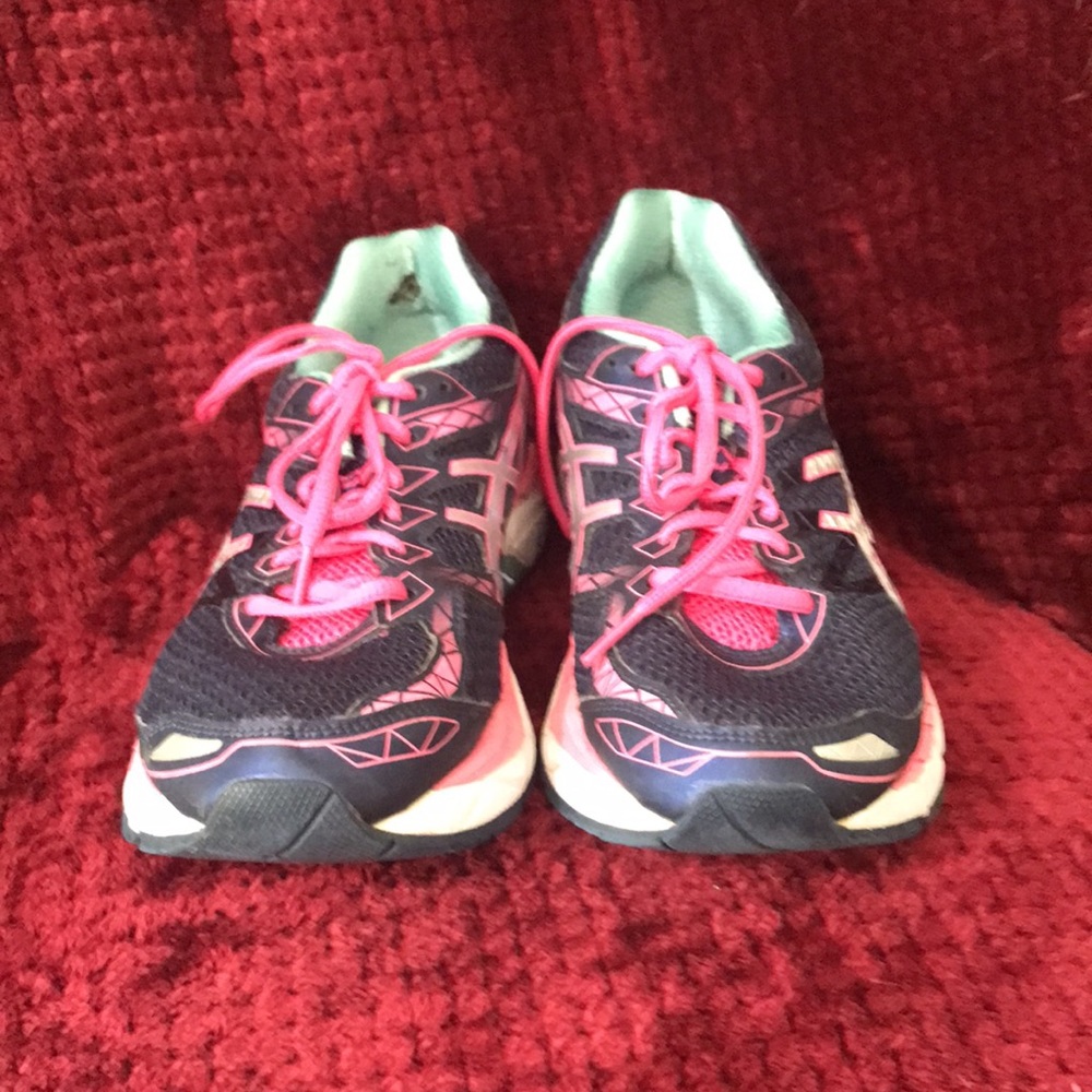 asics gt 3000 womens gold